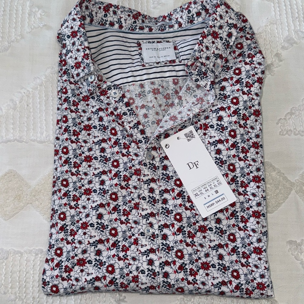 Men’s extra large, button-down, casual dress shirt